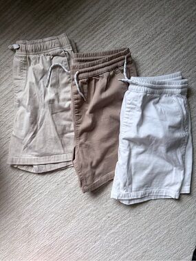 BOYS BUNDLE Drawstring Shorts in khaki , Tan, White